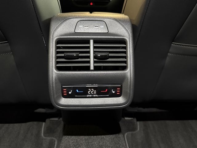 Passat Variant R-Line 'Signature' 2.0 TDI DSG 4M