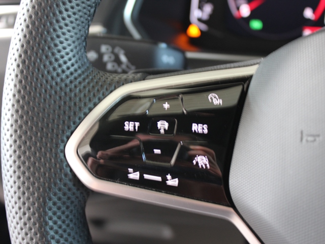 Tiguan R-Line 'Black Style' 4Motion 2.0 TSI DSG 