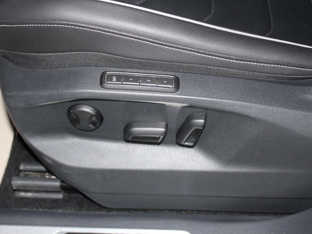 Tiguan R-Line 'Black Style' 4Motion 2.0 TSI DSG 