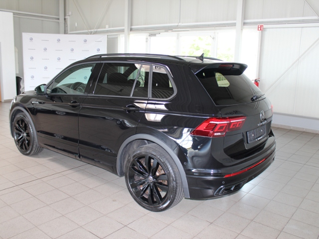 Tiguan R-Line 'Black Style' 4Motion 2.0 TSI DSG 