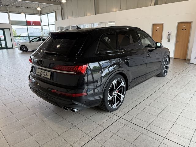 SQ7 4.0 TFSI quattro *AHK,STHZ,PANORAMA,INDIVIDU