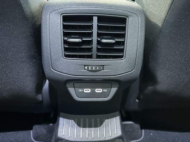 T-Roc R-Line 2.0 TDI DSG *Matrix,AHK,RFK,ACC*