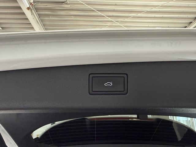 Tiguan R-Line 'Black Style' 2.0 TDI DSG 4Motion 