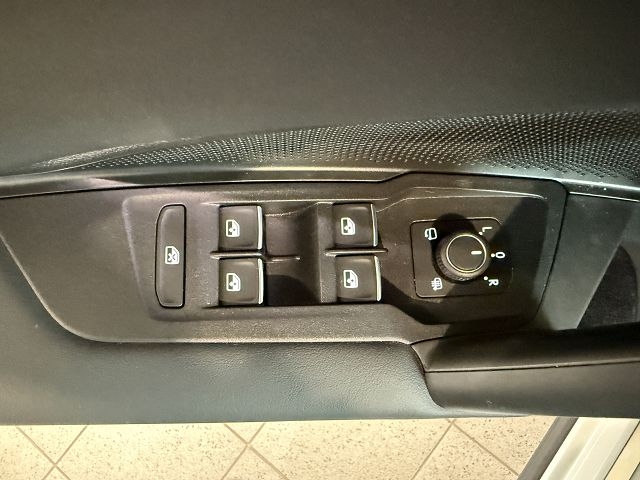 Tiguan R-Line 'Black Style' 2.0 TDI DSG 4Motion 