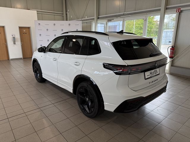 Tiguan R-Line 'Black Style' 2.0 TDI DSG 4Motion 