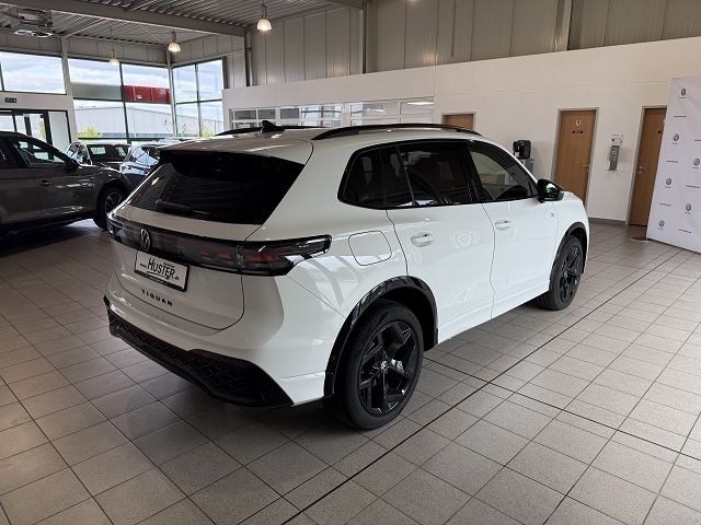 Tiguan R-Line 'Black Style' 2.0 TDI DSG 4Motion 