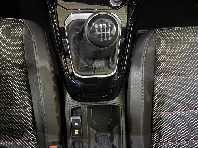 T-Roc Sport Black Style 1.5 TSI OPF