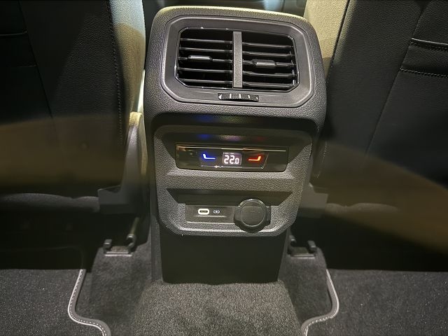 Tiguan Allspace R-Line 'Black Style' 2.0 TDI DSG