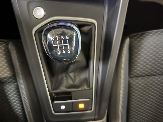 Golf VIII Variant ACTIVE 2.0 TDI *LED,NAVI,APP*