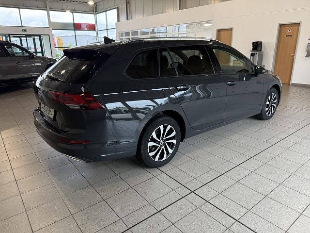 Golf VIII Variant ACTIVE 2.0 TDI *LED,NAVI,APP*
