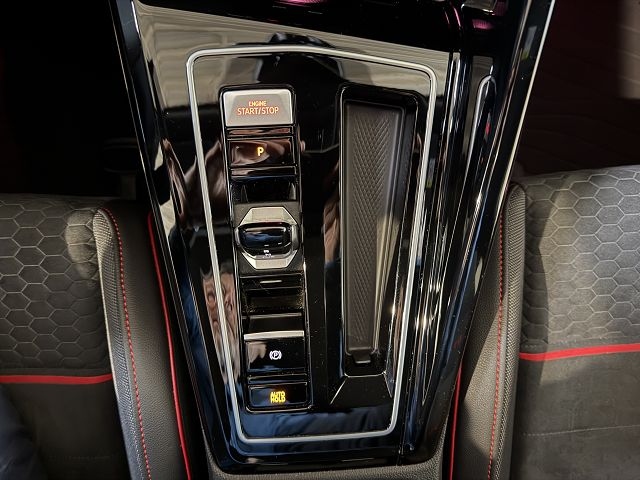 Golf VIII GTI Clubsport 2.0 TSI DSG**PANO,DCC**