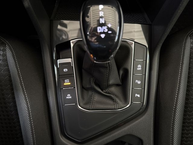 Tiguan Active 1.5 TSI DSG OPF *ACC,HUD,LED,APP*