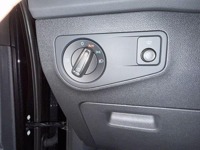 Tiguan Active 1.5 TSI DSG OPF *ACC,HUD,LED,APP*