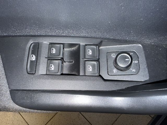 Polo Active 1.0 TSI**LED,NAVI**