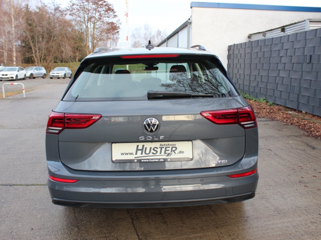 Golf VIII Variant Life 1.5 eTSI ACT DSG**LED PLU