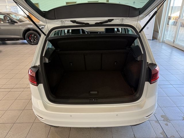 Golf Sportsvan IQ.DRIVE 1.5 TSI OPF *STHZ,AHK,AC