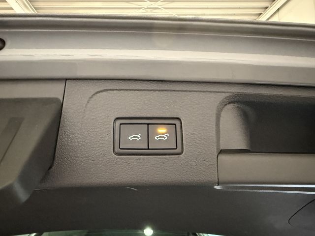 Passat Variant 'R-Line Edition' 4Motion 2.0 TDI