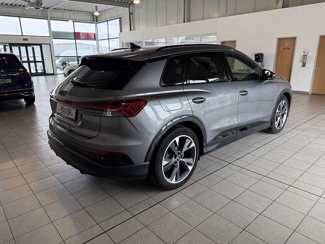 Q4 40 e-tron *Panorama,S-Line Int.,LED* basis