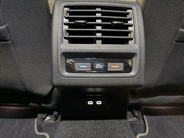 Golf VIII Variant Style 2.0 TDI DSG**MATRIX,AZV*