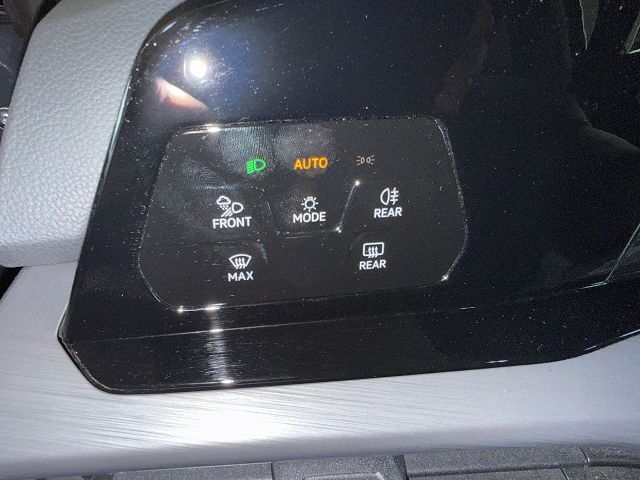 Golf VIII Variant Style 2.0 TDI DSG**MATRIX,AZV*