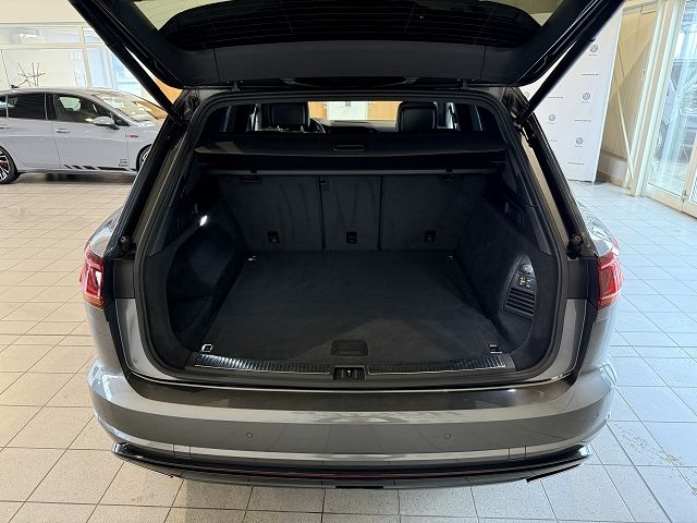 Touareg R-Line *BLACK STYLE* 3.0 V6 TDI 4Motion 