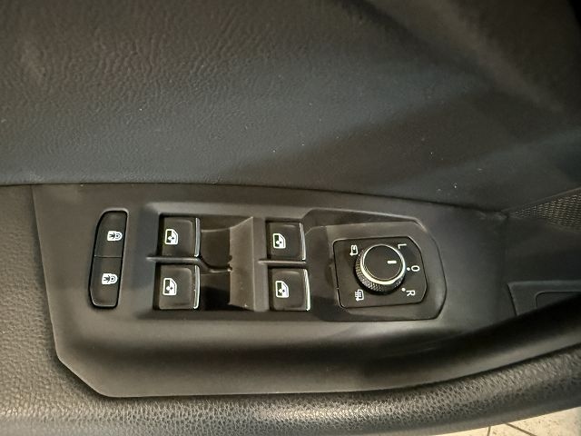 Touareg R-Line *BLACK STYLE* 3.0 V6 TDI 4Motion 