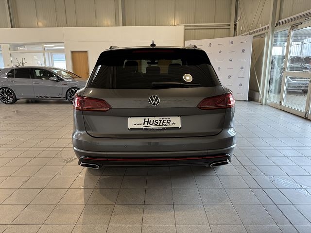 Touareg R-Line *BLACK STYLE* 3.0 V6 TDI 4Motion 