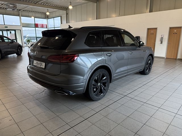 Touareg R-Line *BLACK STYLE* 3.0 V6 TDI 4Motion 