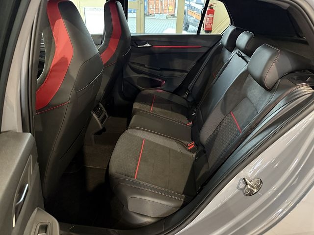 Golf VIII GTI Clubsport PERFORMENCE 2.0 TSI DSG 