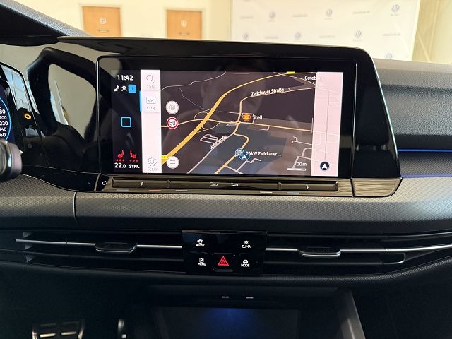 Golf VIII Active 1.5 eTSI DSG *ACC,LED,APP,NAVI*