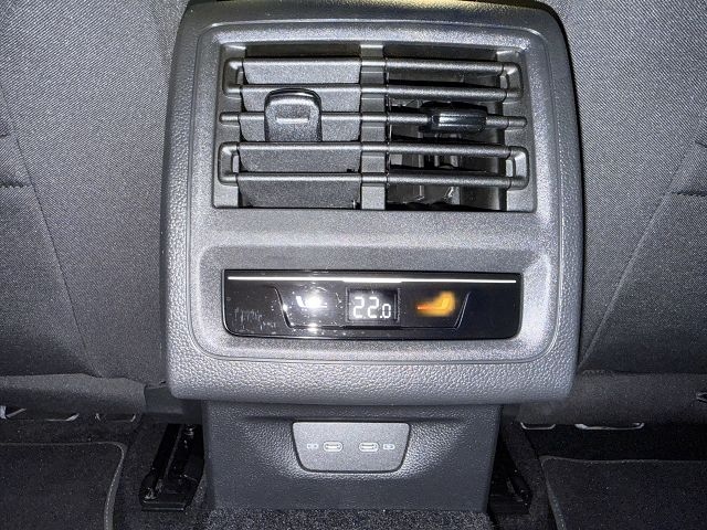 Golf VIII Active 1.5 eTSI DSG *ACC,LED,APP,NAVI*