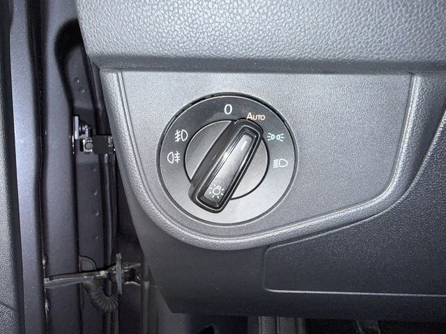 Taigo R-Line 1.0 TSI**MATRIX,NAVI,beats**