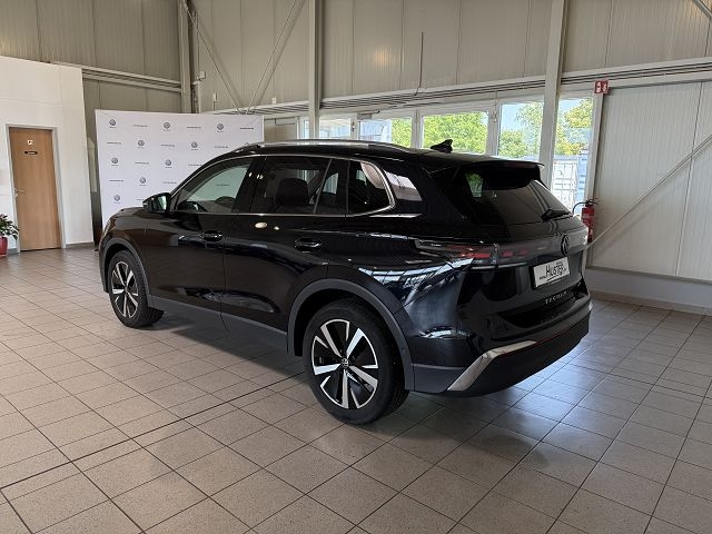 Tiguan Elegance 1.5 eTSI DSG**STHZ,MATRIX**