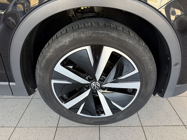 Tiguan Elegance 1.5 eTSI DSG**STHZ,MATRIX**