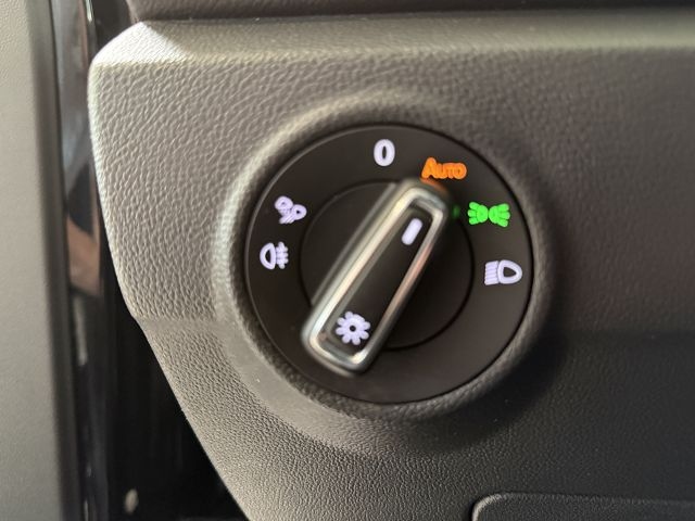 T-Roc Style 1.5 TSI DSG OPF *LED-PLUS,AHK,ACC,NA
