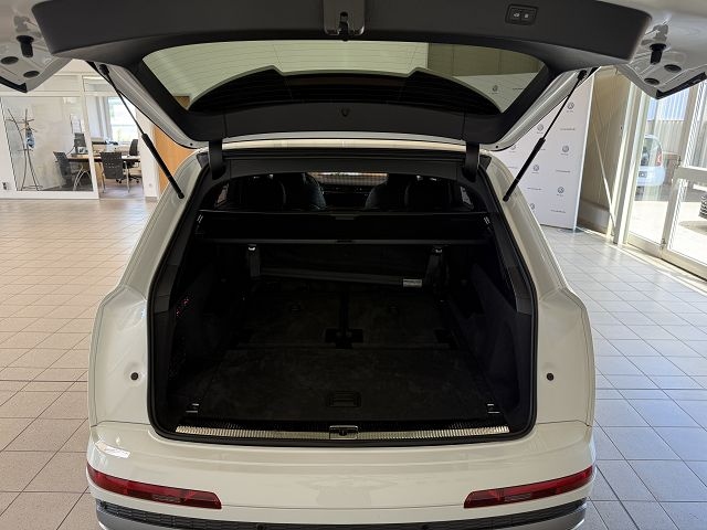 Q7 50 3.0 TDI quattro S line *STHZ,AHK,LASER,B&O