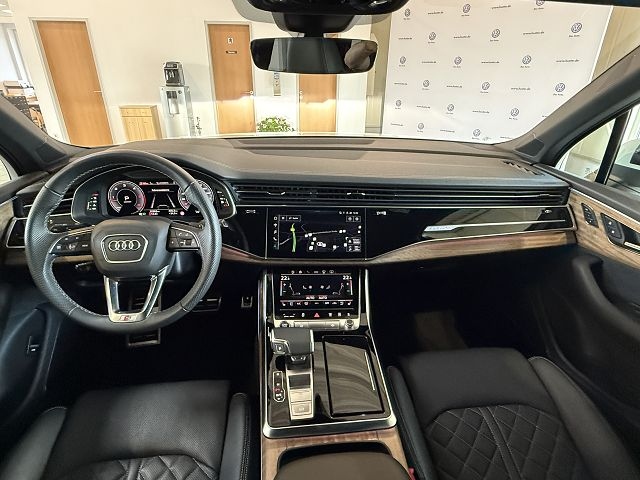 Q7 50 3.0 TDI quattro S line *STHZ,AHK,LASER,B&O