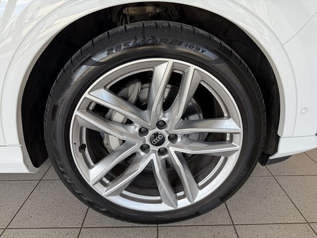 Q7 50 3.0 TDI quattro S line *STHZ,AHK,LASER,B&O