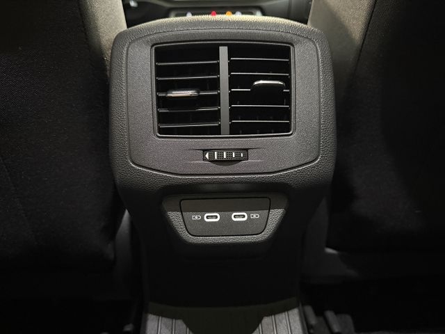 T-Roc Style 1.0 TSI**STHZ,NAVI,ACC**