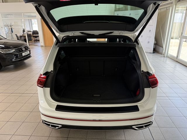 Tiguan R-Line 4Motion 2.0 TDI DSG *PANO,AHK,ACC,