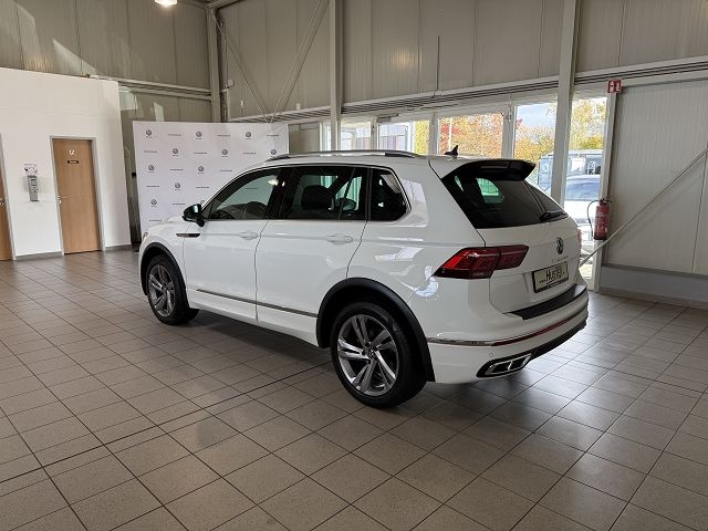 Tiguan R-Line 4Motion 2.0 TDI DSG *PANO,AHK,ACC,